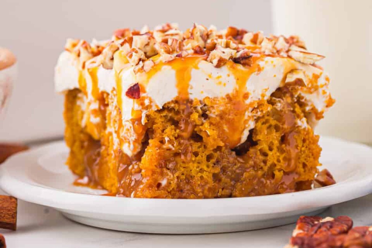 Pumpkin Caramel Poke Cake Recipe