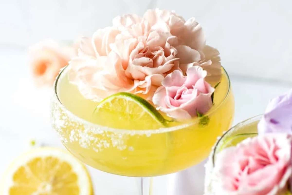 The Best Honey Rose Kombucha Margarita. 