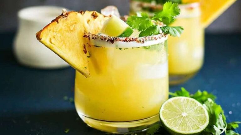 Rock Your Summer Parties With These Margaritas