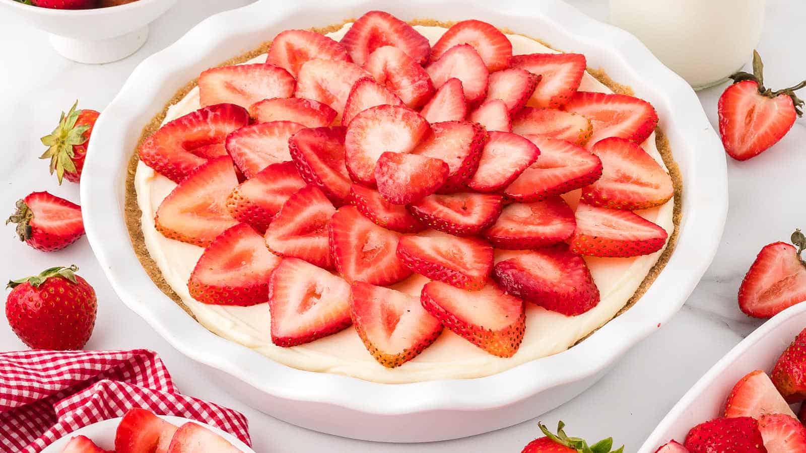 No-Bake Strawberry Pie recipe by Cheerful Cook.
