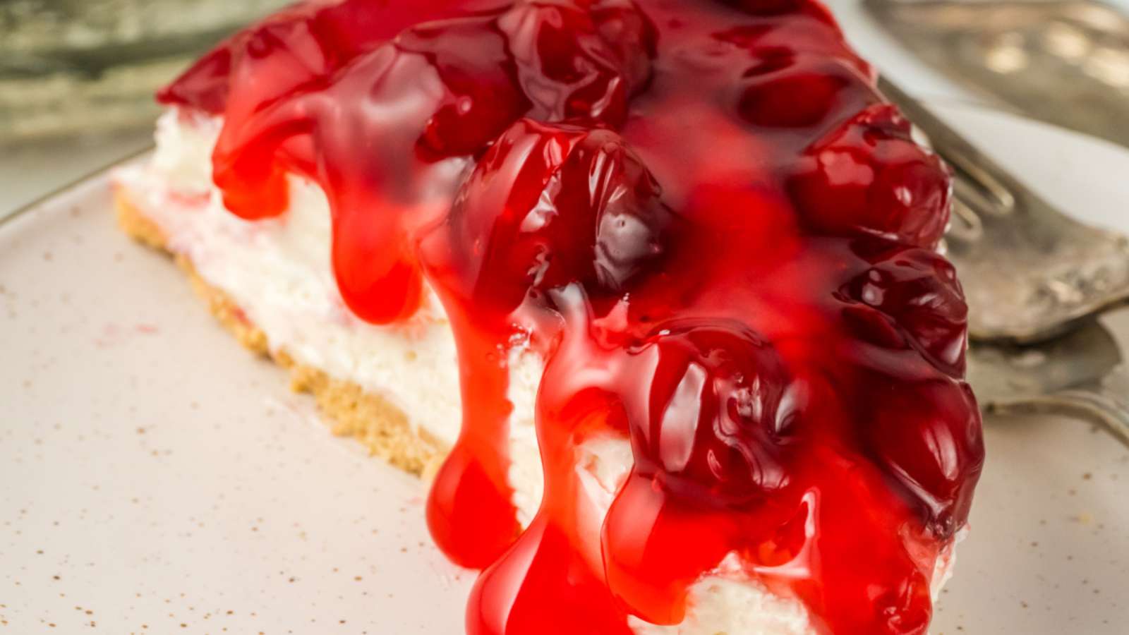 Cherry Cream Cheese Pie (No-Bake) recipe by Kitchen Divas.