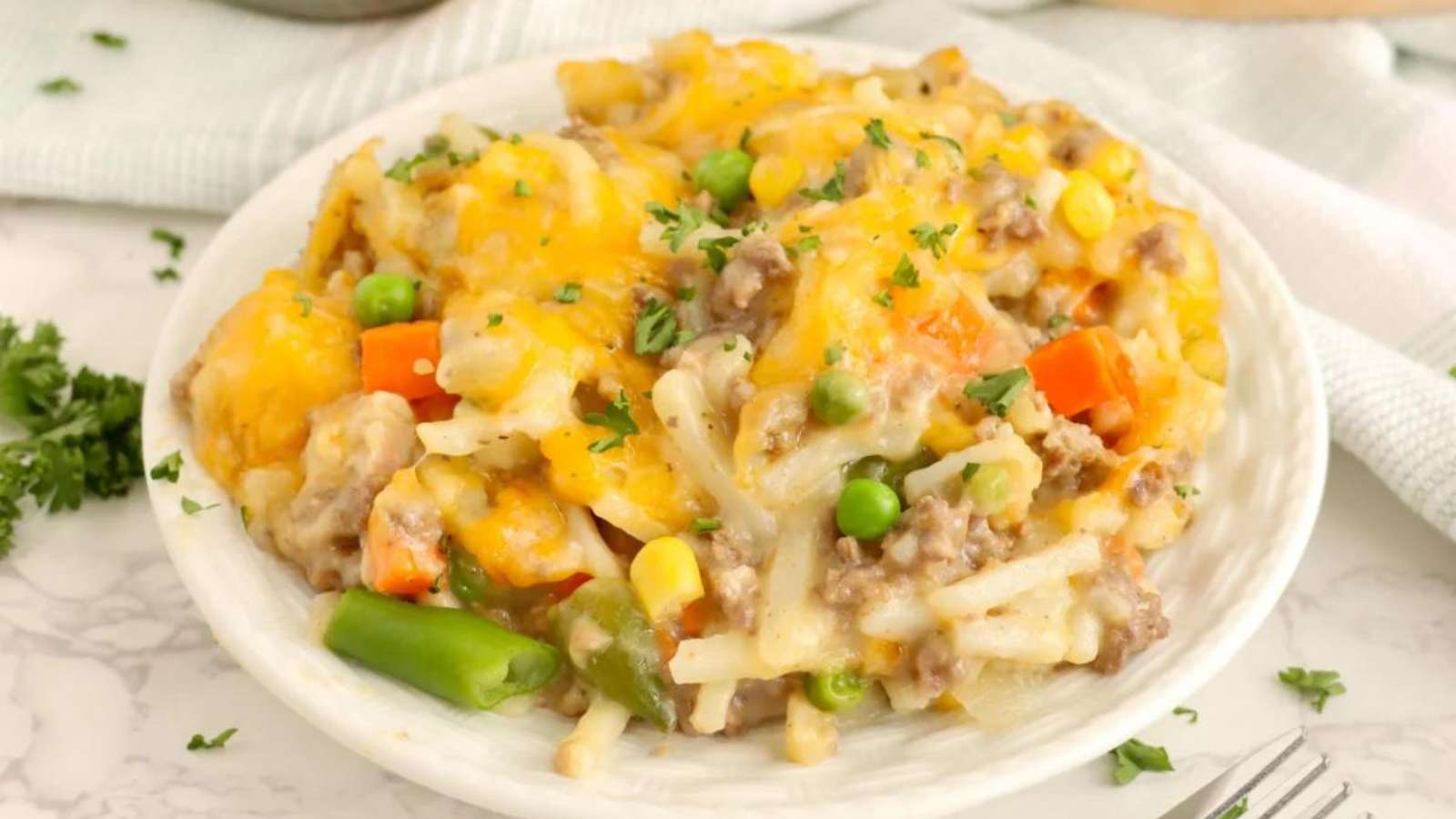 Hamburger Hash Brown Casserole recipe by Kitchen Divas.