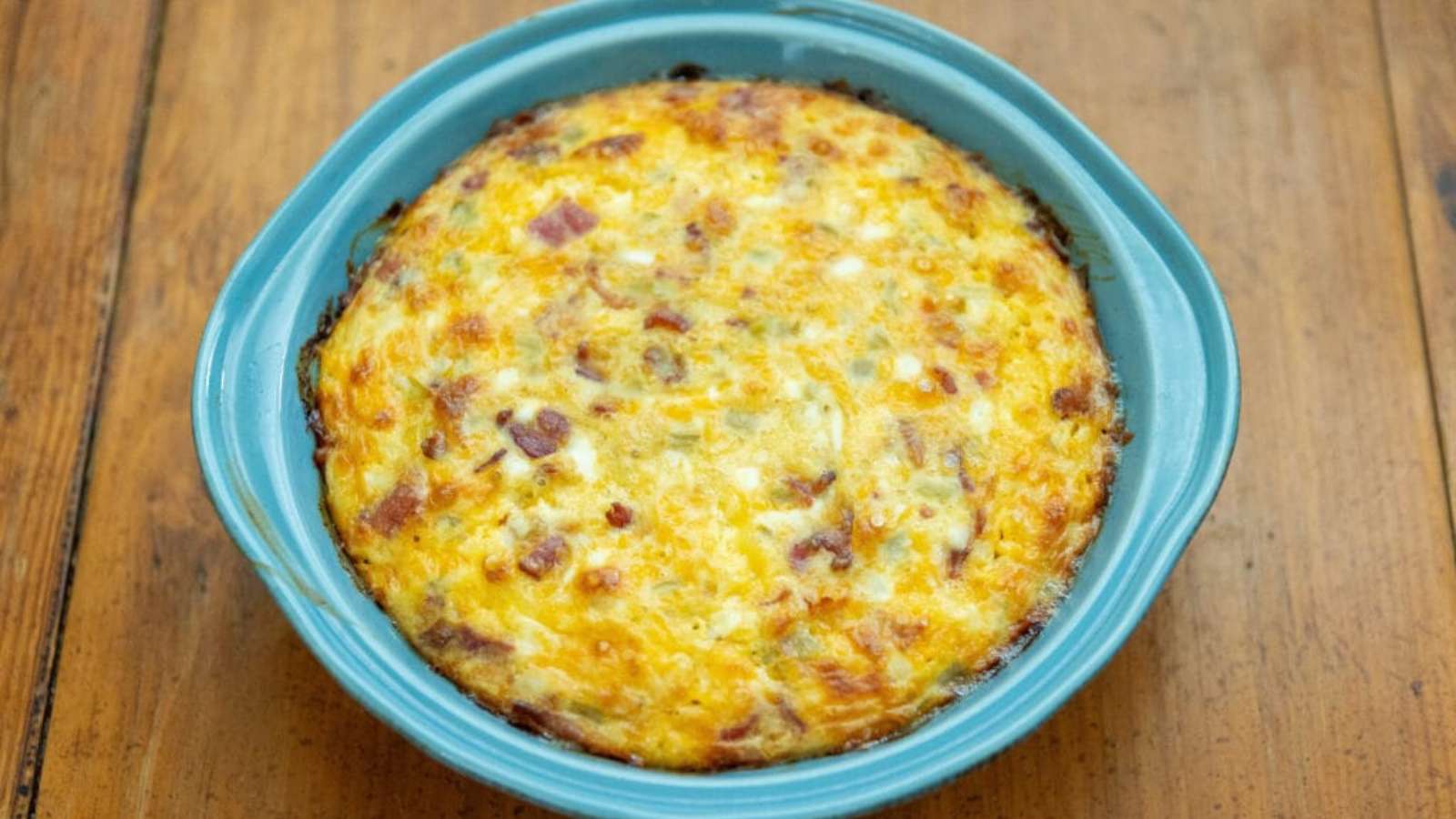 Easy & Delicious Egg Casserole recipe by Saving Talents.