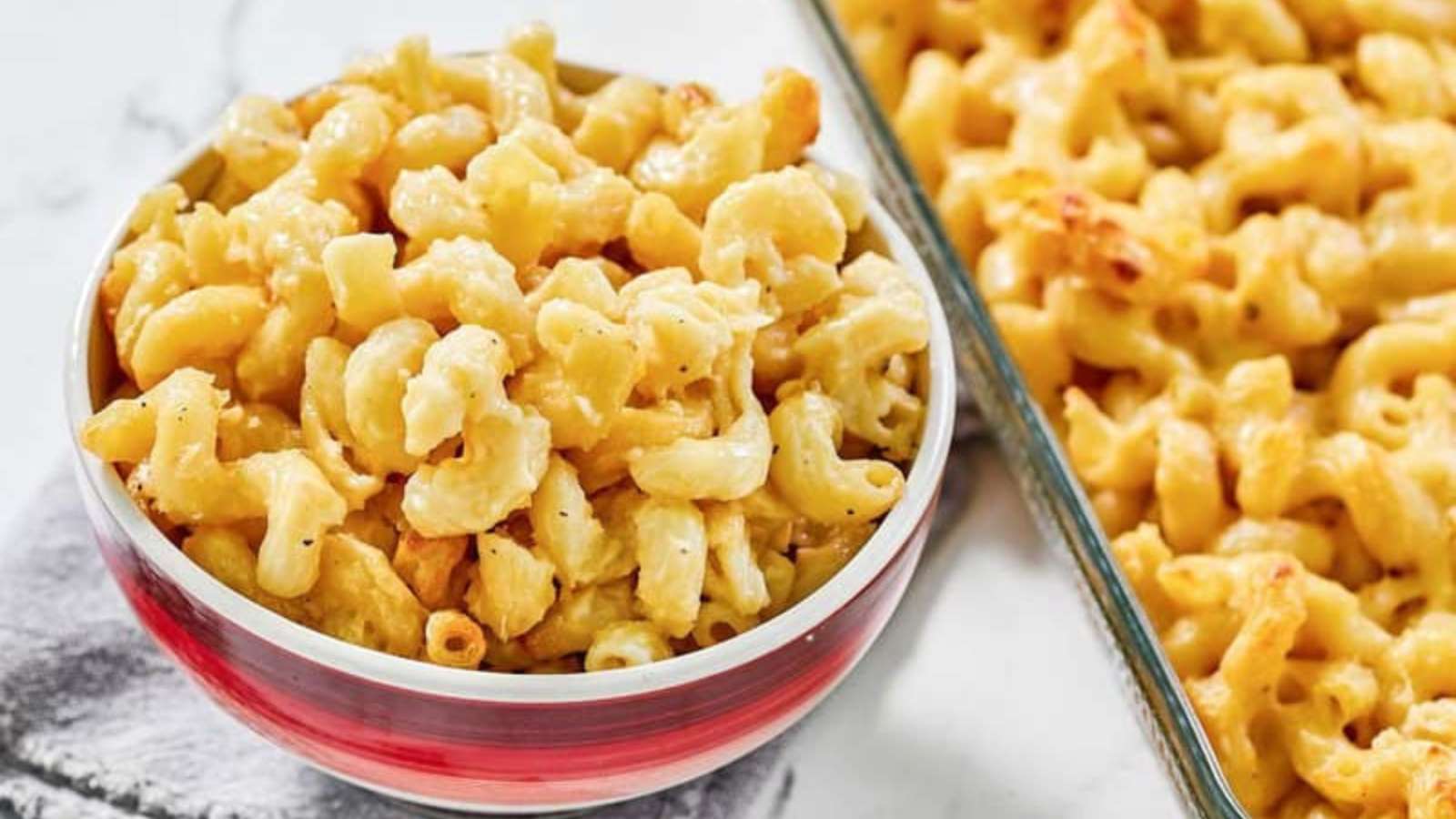 Costco Mac And Cheese recipe by Copykat Recipes.