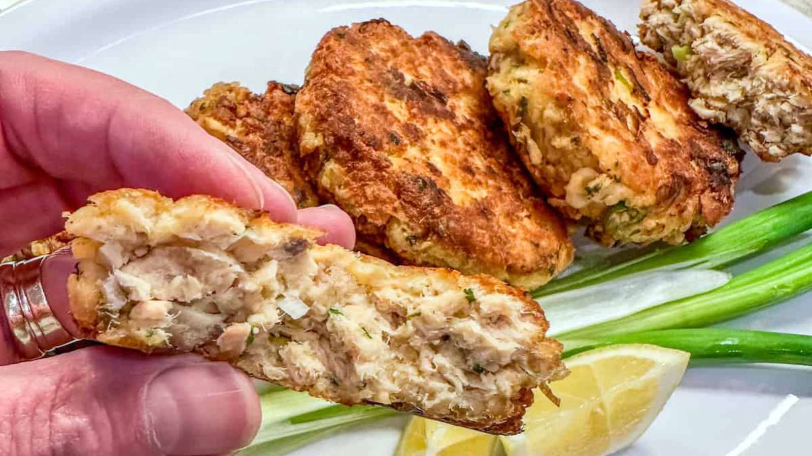 Old-Fashioned Salmon Patties recipe by Crinkled Cookbook.