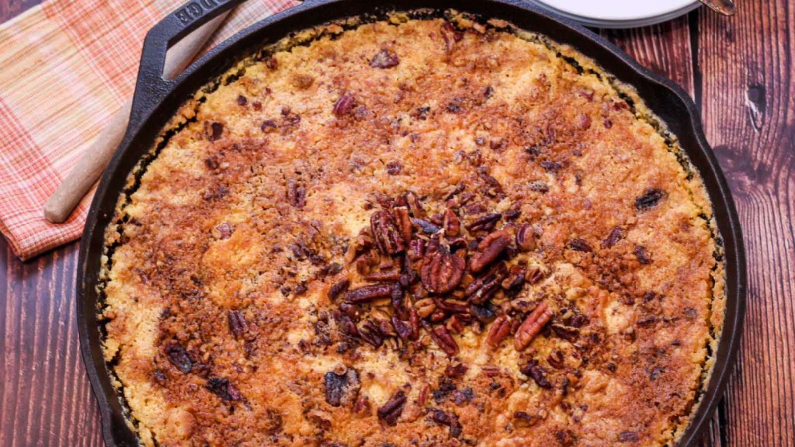 Skillet Pumpkin Dump Cake recipe by Dutch Oven Daddy.