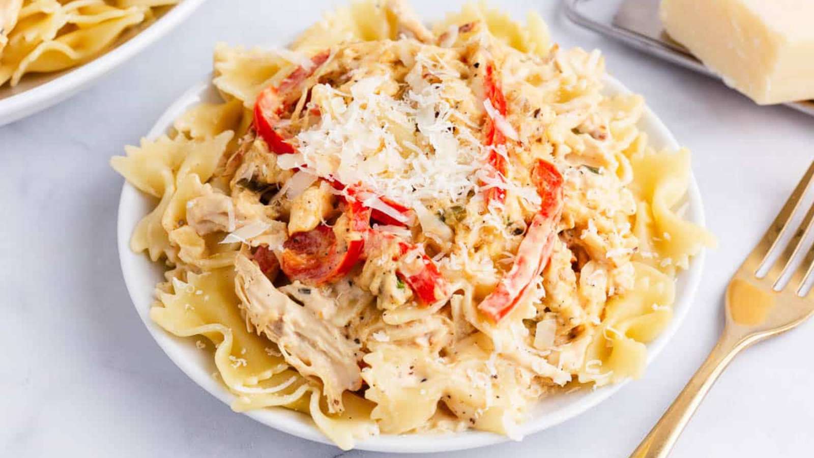 Creamy Chicken Pasta recipe by I Heart Naptime.