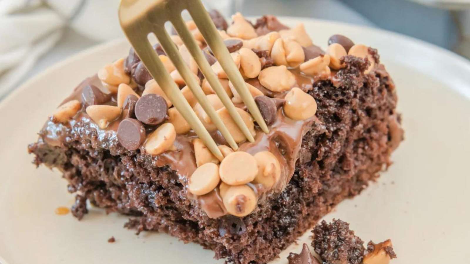 Chocolate Caramel Poke Cake recipe by Kitchen Divas.