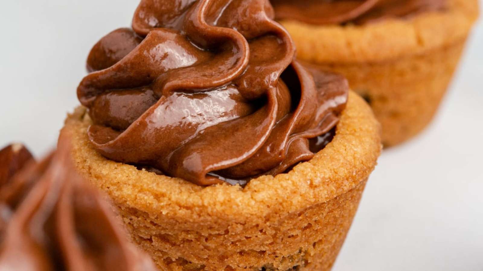 Nutella Cookie Cups recipe by Kitchen Divas.