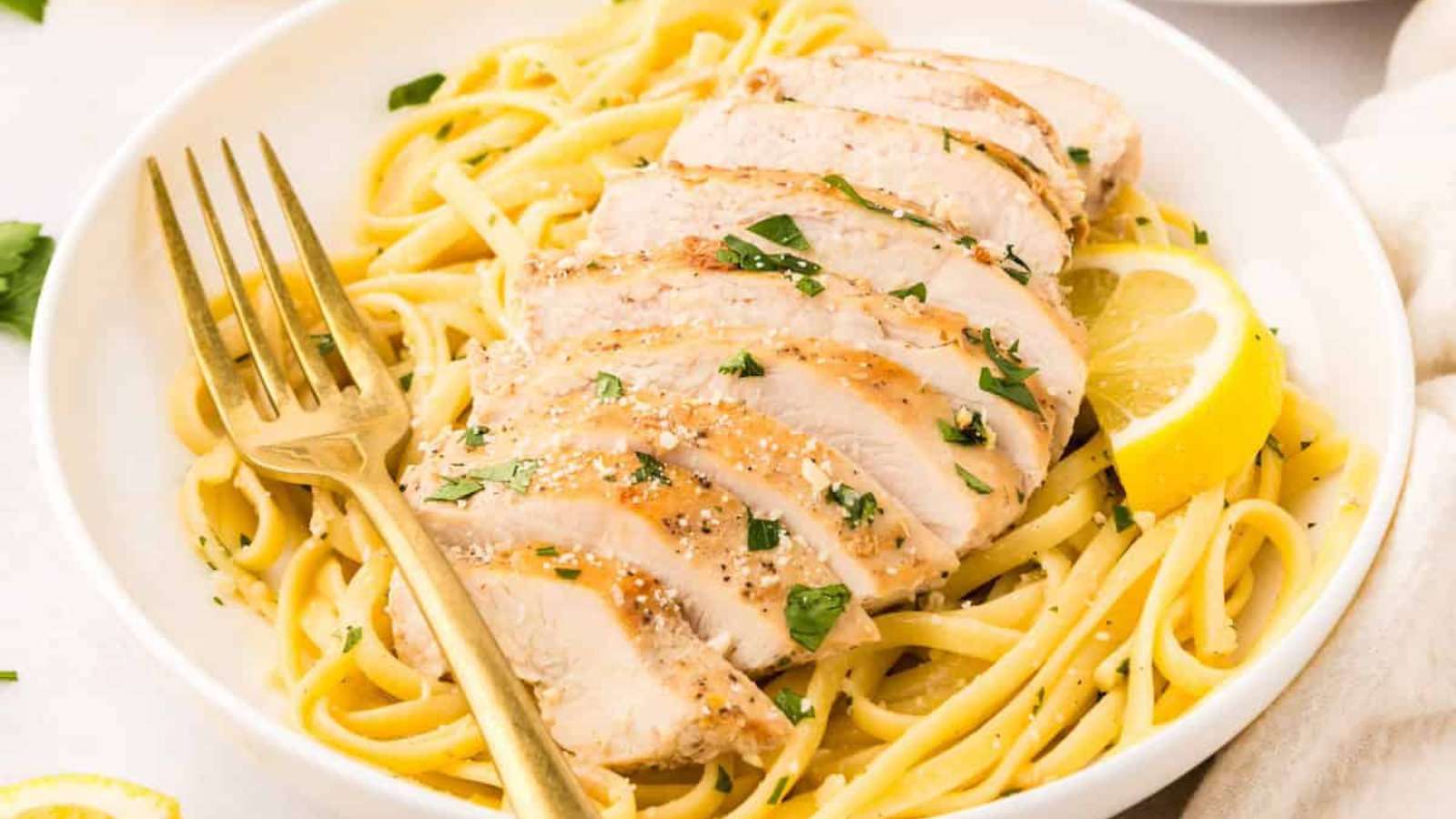 Lemon Chicken Pasta recipe by Living Chirpy.