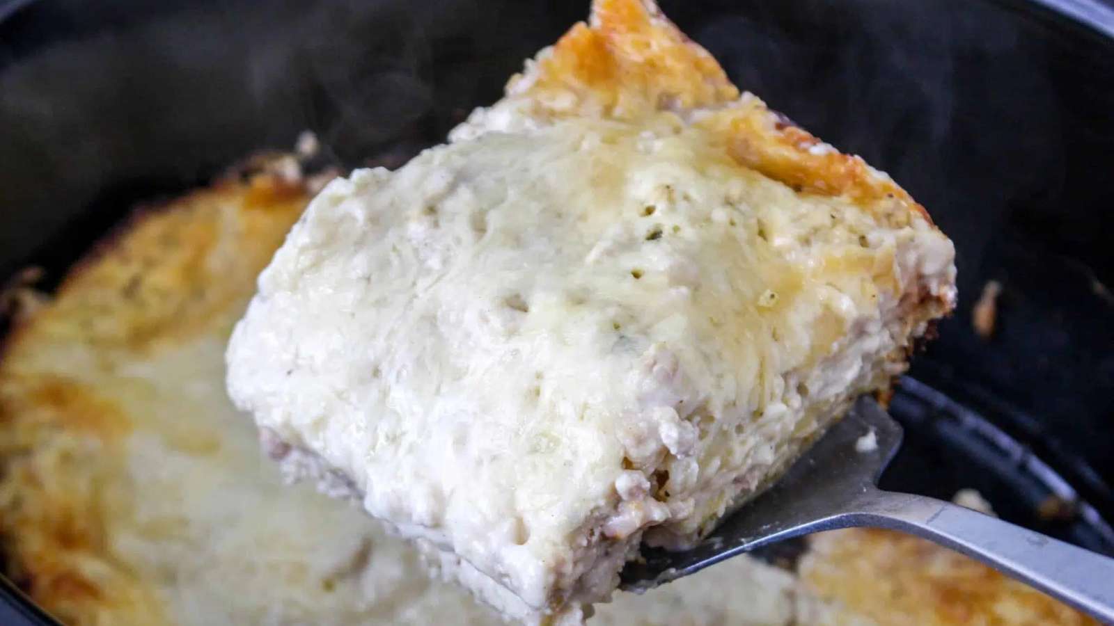 Slow Cooker White Lasagna recipe by Mama’s on a Budget.
