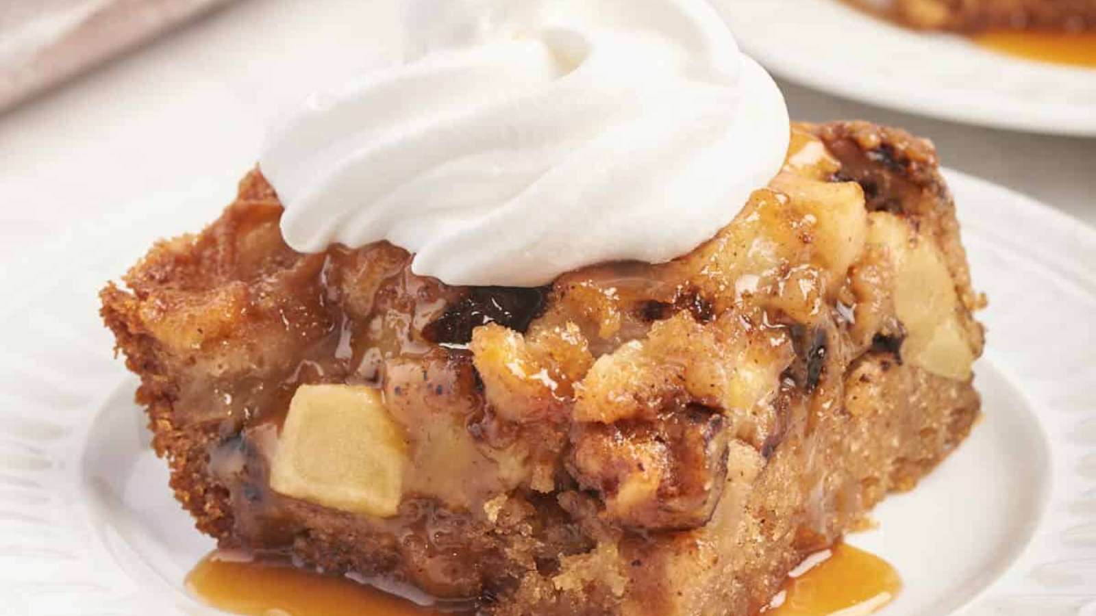 Nobby Apple Cake {Vintage} recipe by Simply Stacie.
