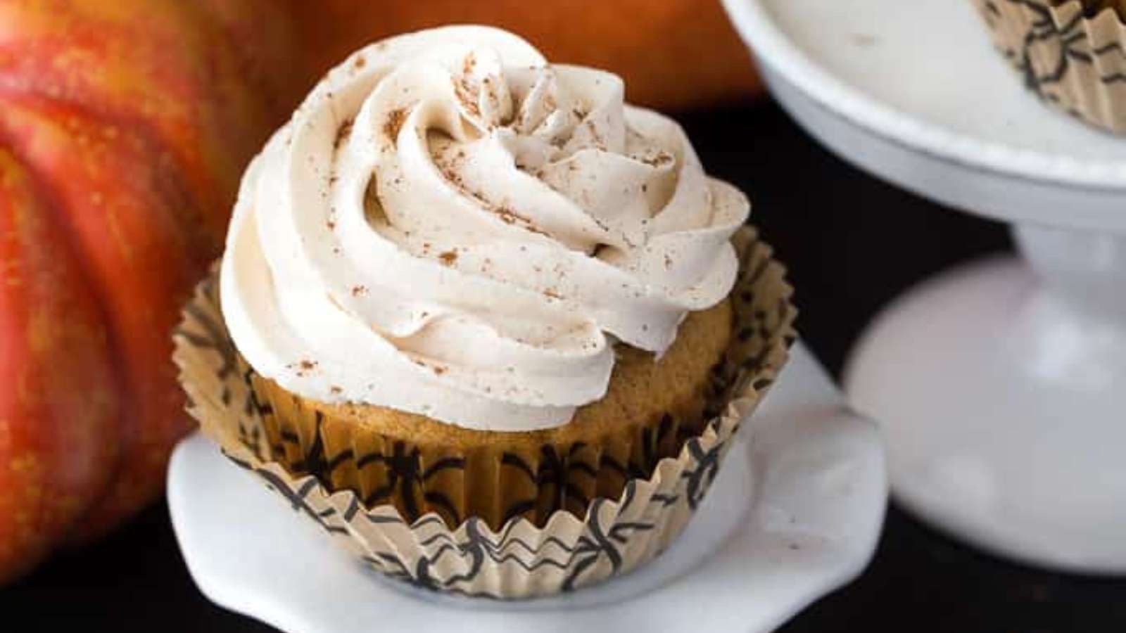 Pumpkin Pie Cupcakes recipe by Simply Stacie.