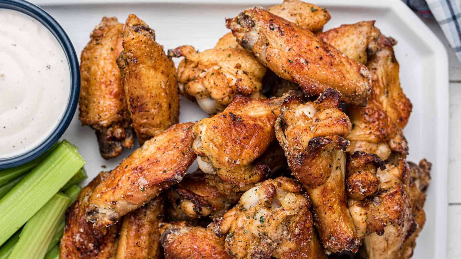 Air Fryer Ranch Chicken Wings recipe by The Cagle Diaries.