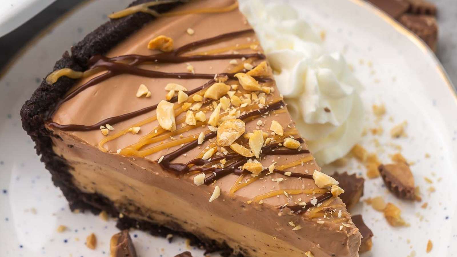 Chocolate Peanut Butter Pie recipe by The Recipe Rebel.