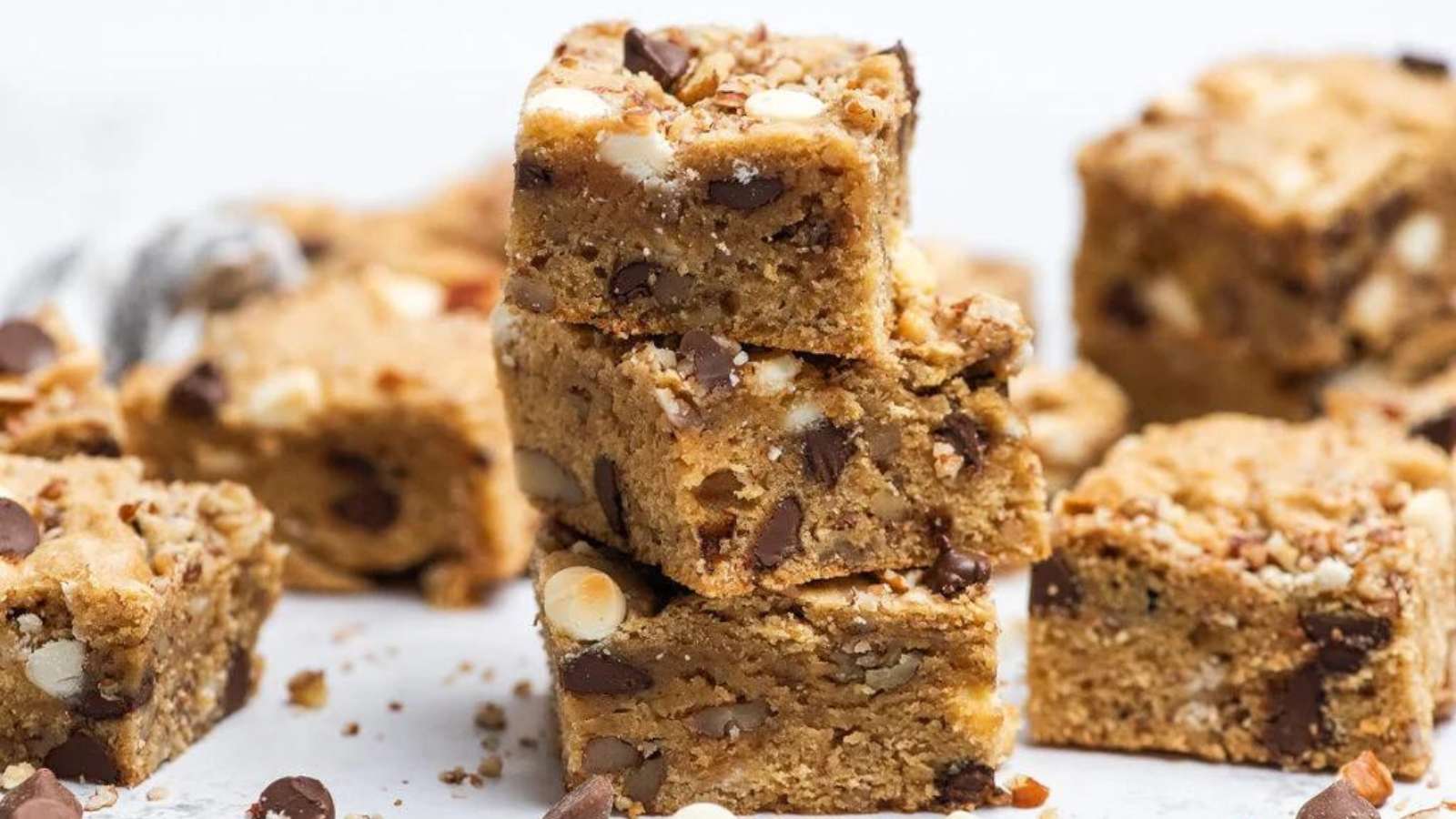 Double Chocolate Pecan Blondies recipe by xoxoBella.