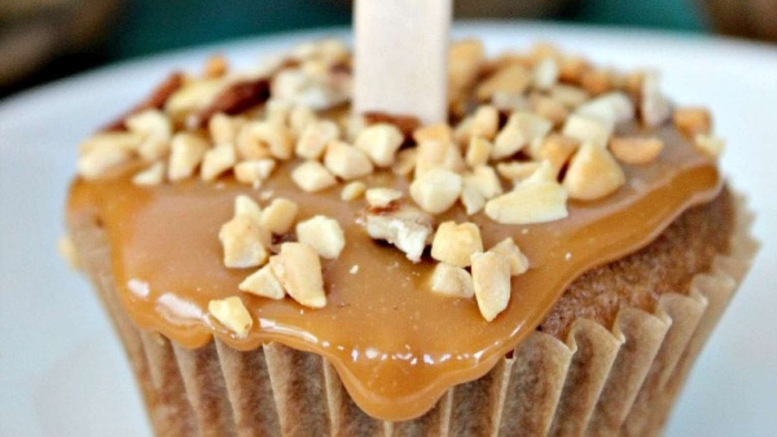 Caramel Apple Cupcakes recipe by Baking Beauty.