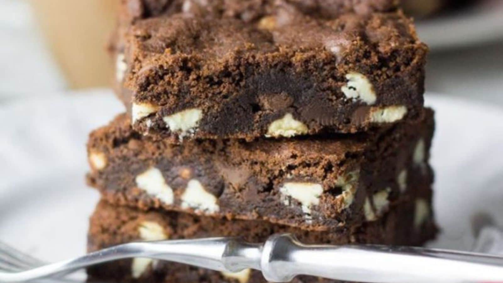 Triple Chocolate Chip Bars recipe by Erren’s Kitchen.