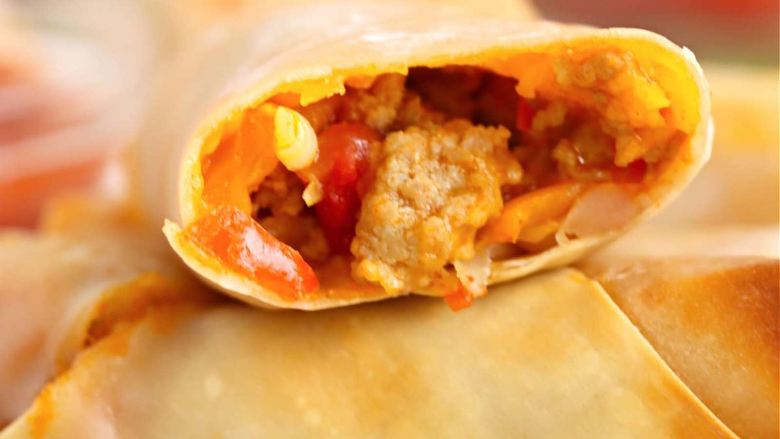 Easy Taco Egg Rolls recipe by Kitchen Divas.