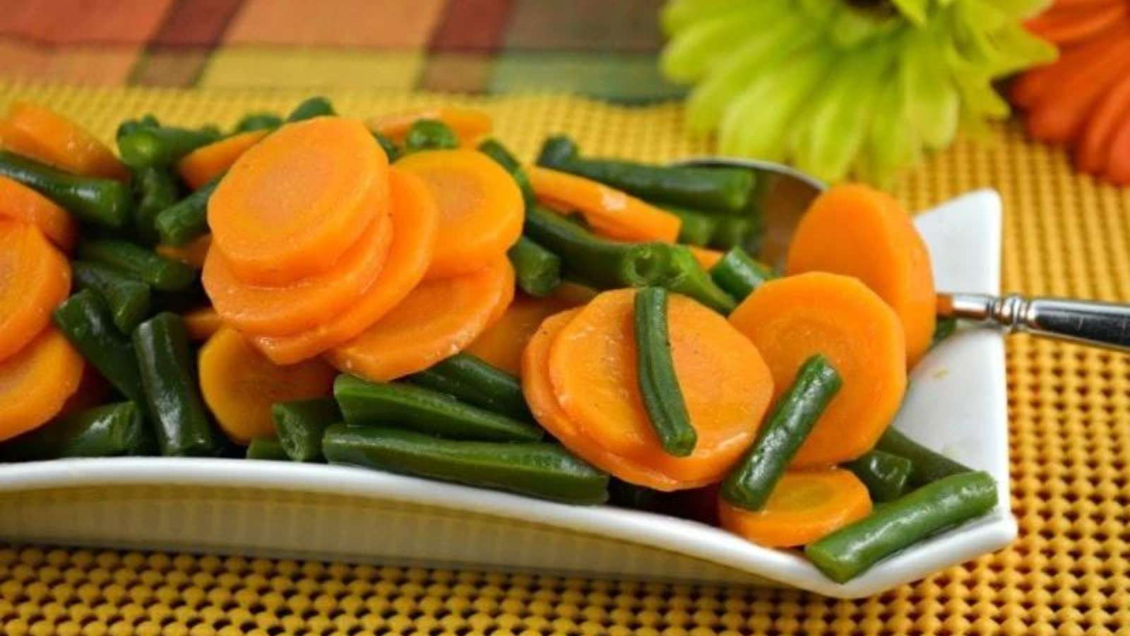 Glazed Green Beans And Carrots recipe by Kitchen Divas.