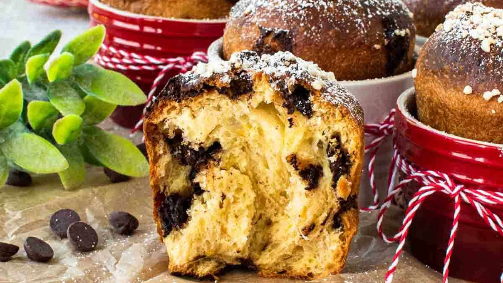 Mini Chocolate Panettone recipe by Marcellina In Cucina.