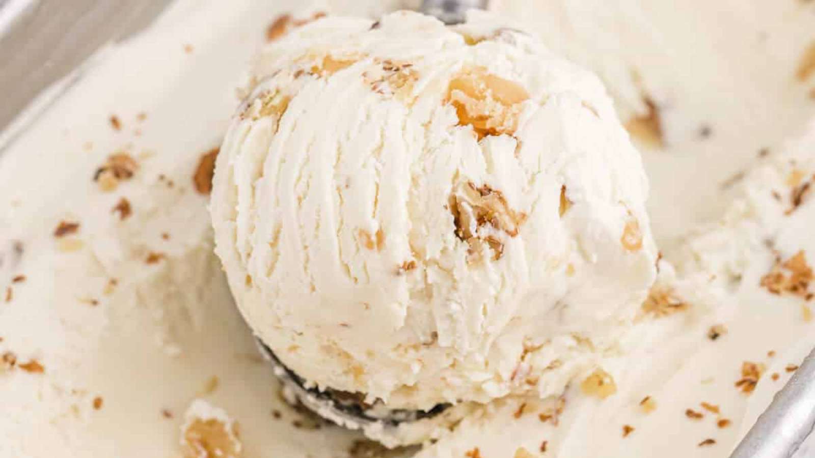 Maple Walnut Ice Cream {No-Churn} recipe by Simply Stacie.