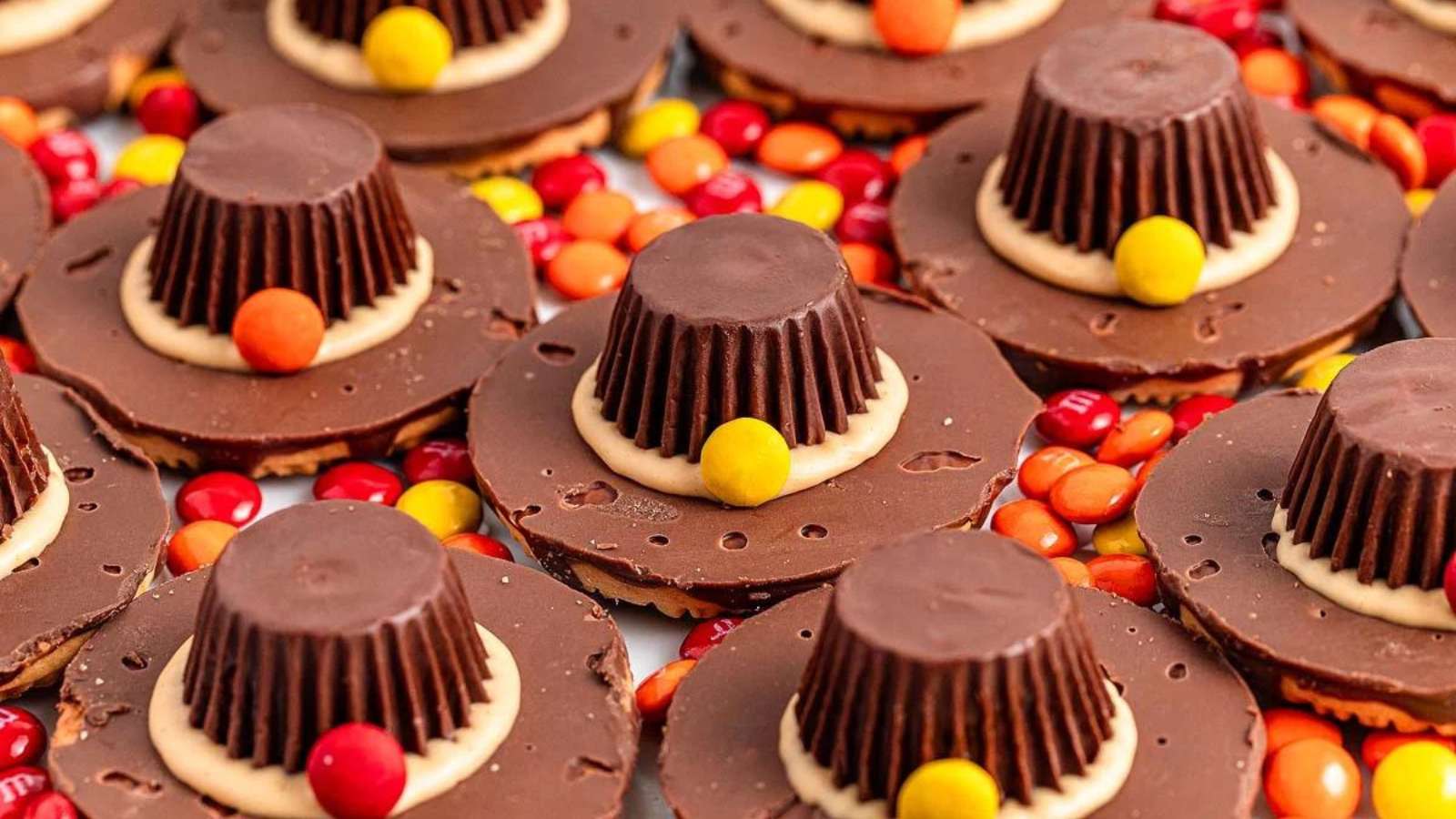 Pilgrim Hat Cookies recipe by xoxoBella.