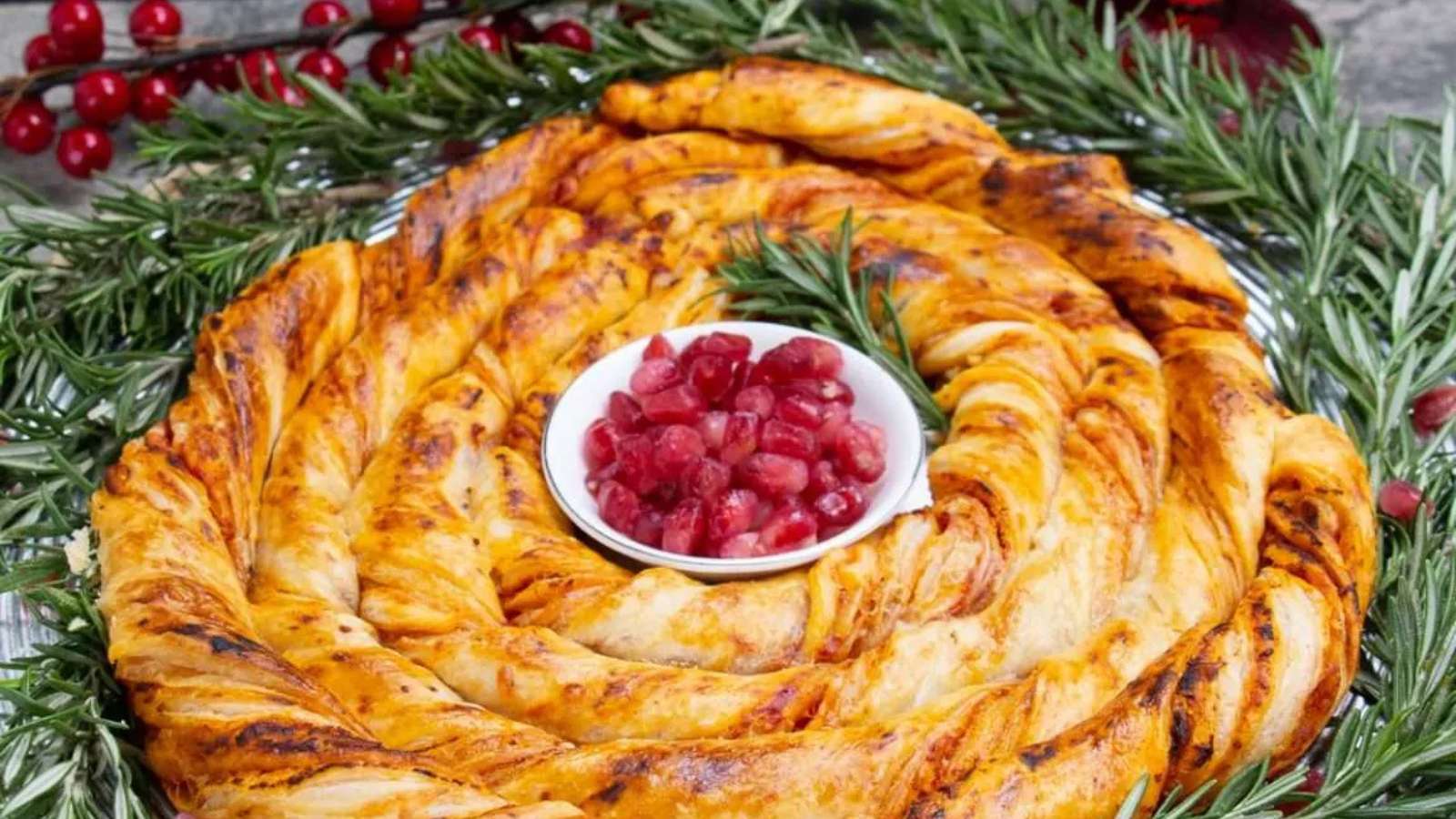 Christmas Twisted Pizza recipe by Little Nomads Recipes.