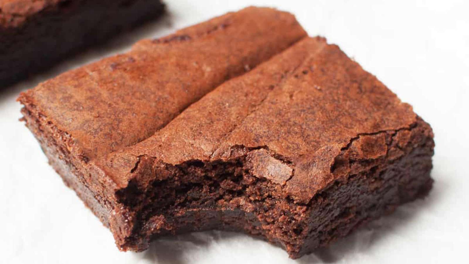 Brownies in an 8×8 Pan recipe by Two Pink Peonies.