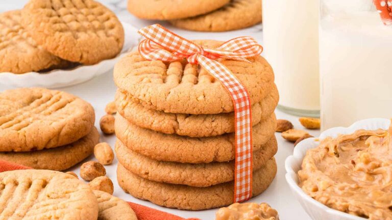 Old-Fashioned Peanut Butter Cookies recipe by Cheerful Cook.