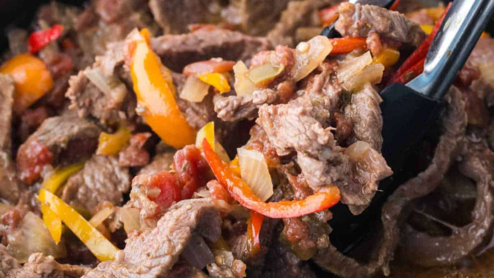 Slow Cooker Steak Fajitas recipe by Simply Stacie.