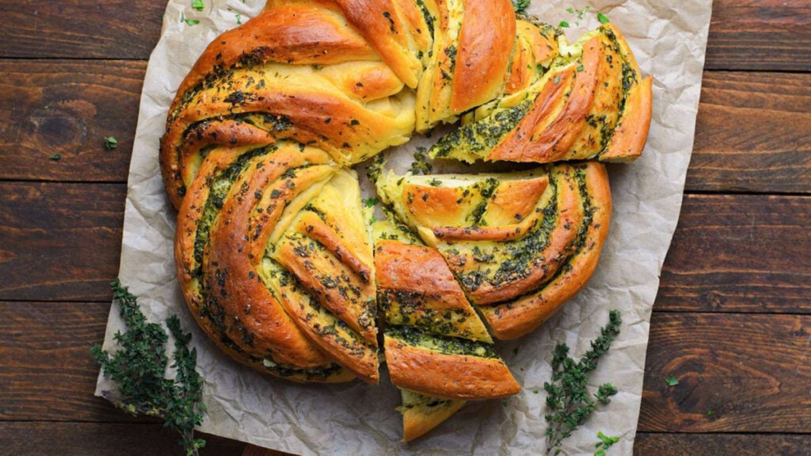 Garlic Herb Bread Wreath recipe by xoxoBella.