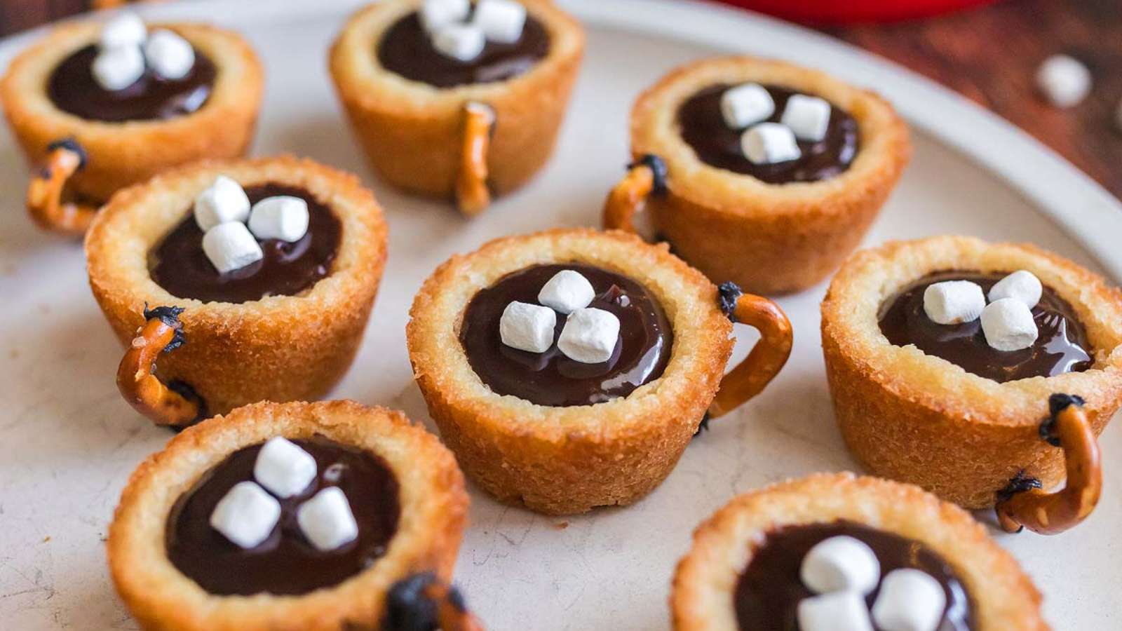 Hot Cocoa Cookie Cups recipe by xoxoBella.