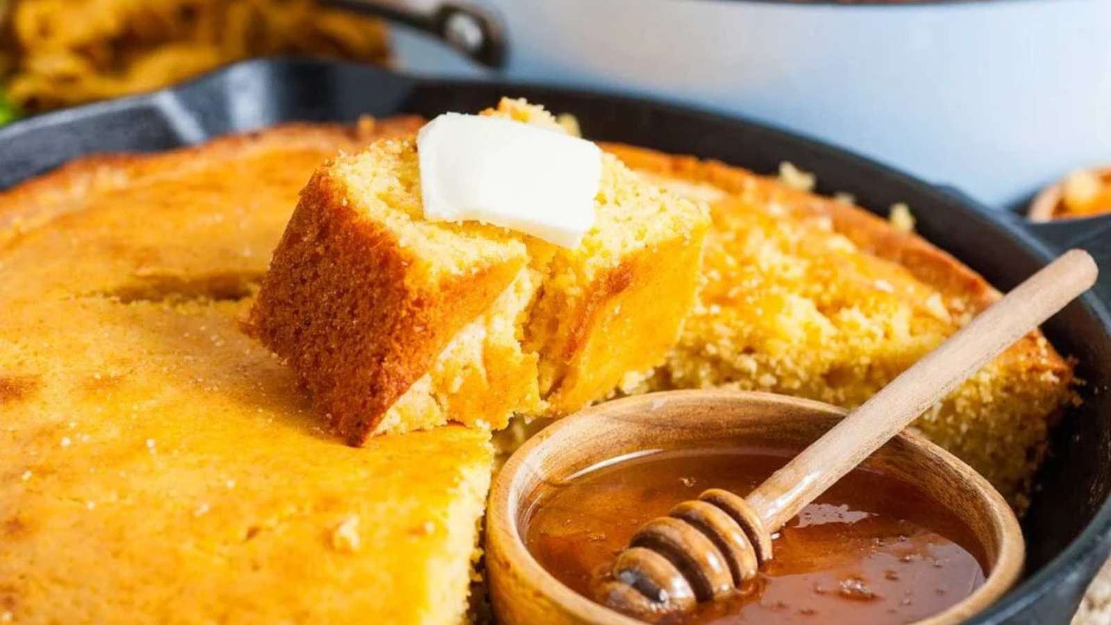 Sweet Skillet Cornbread recipe by xoxoBella.